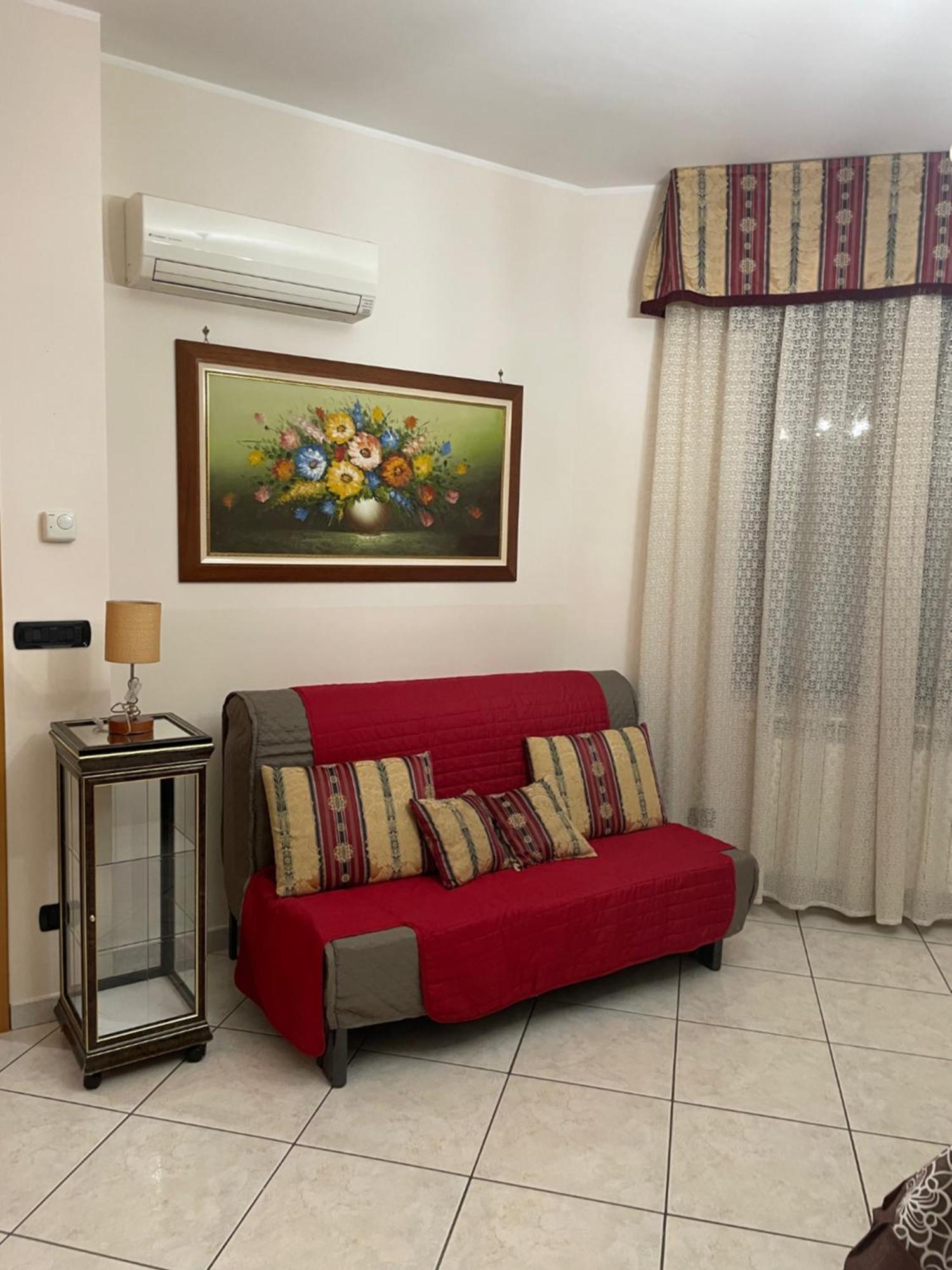 Casa San Francesco Apartment Mondragone Exterior foto