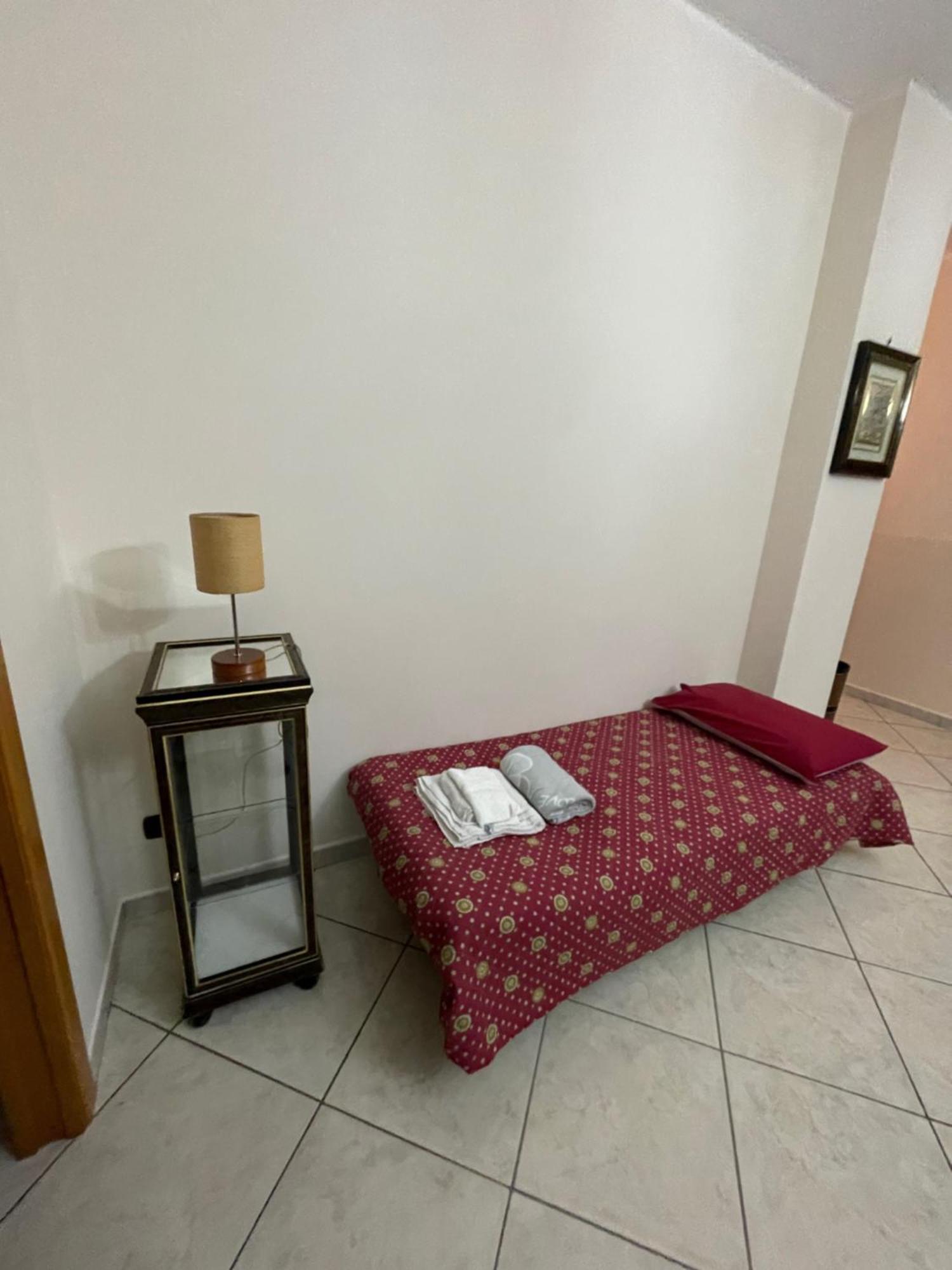 Casa San Francesco Apartment Mondragone Exterior foto