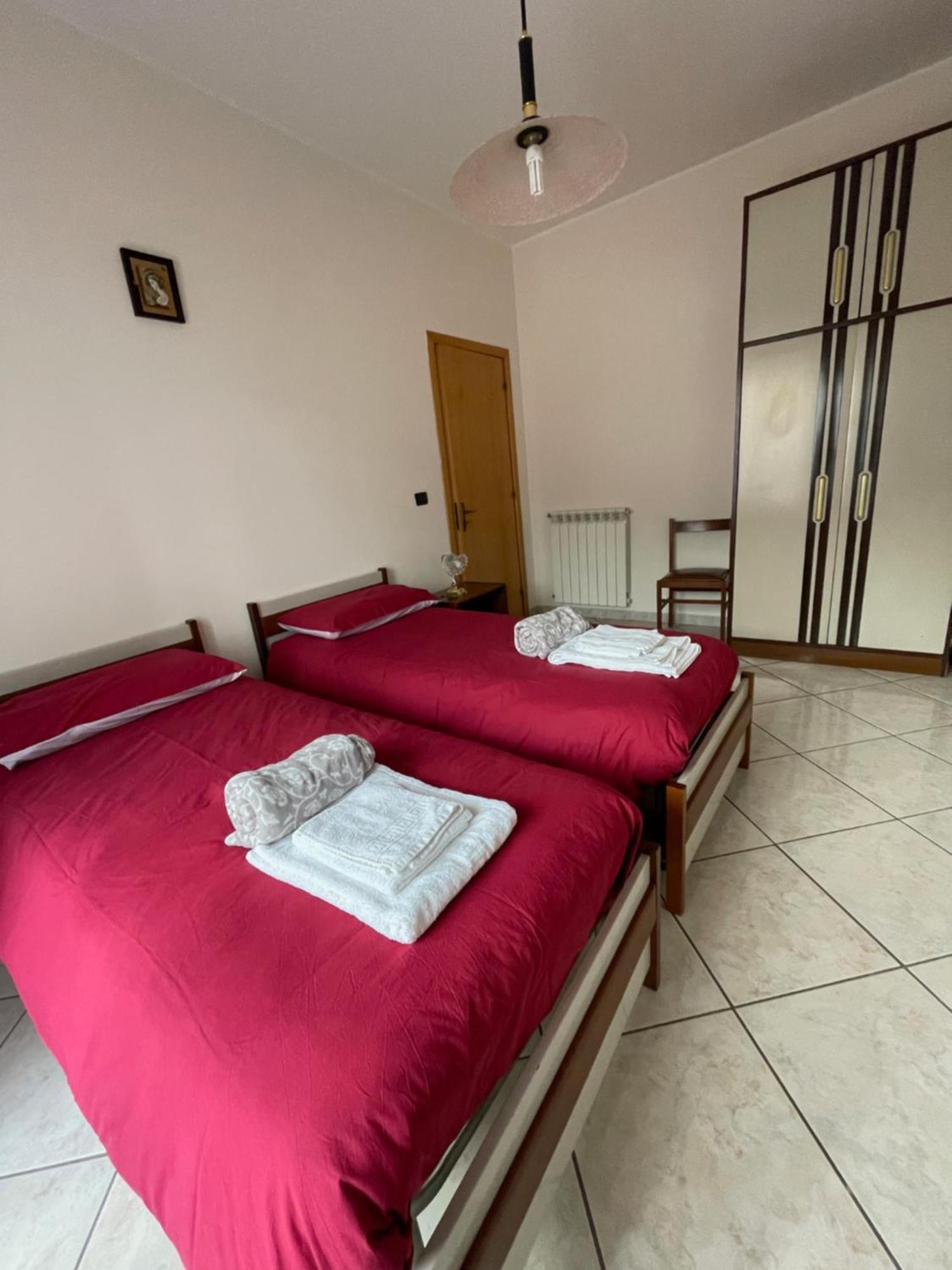Casa San Francesco Apartment Mondragone Exterior foto